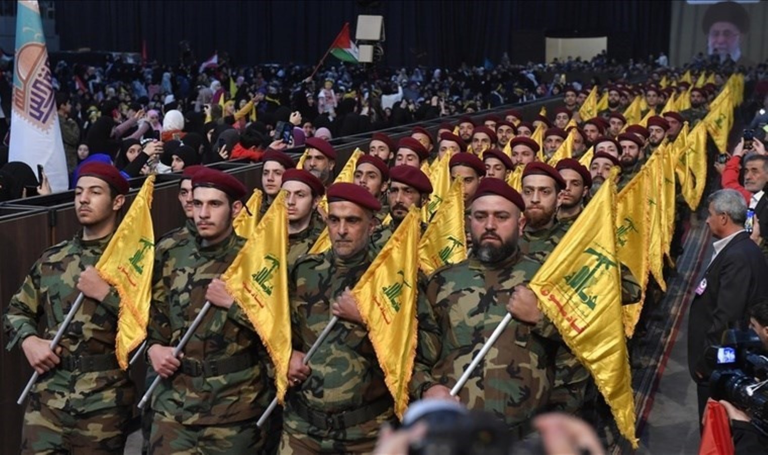 Hizbullah, İsrail’in bir askeri üssünü hedef aldı