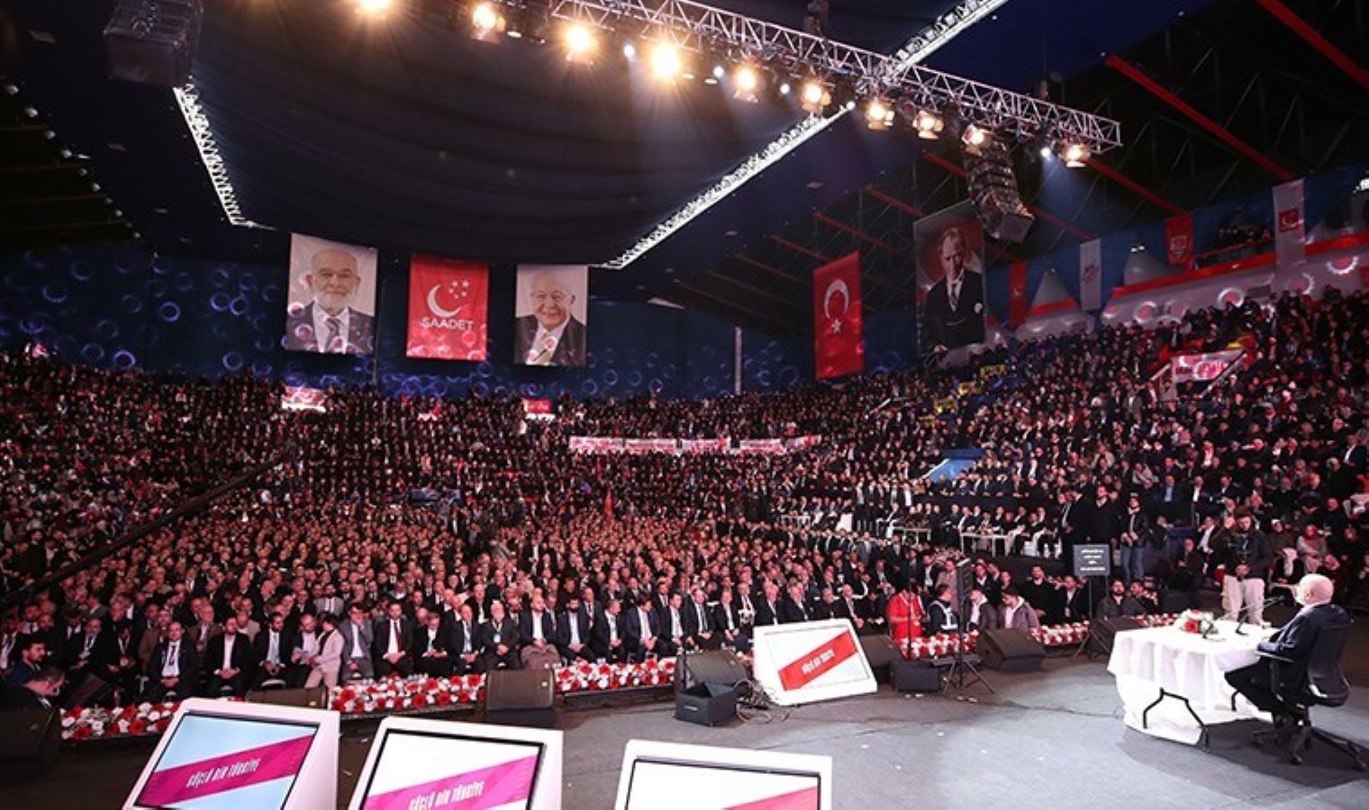 Saadet Partisi’nin Olağan Büyük Kongresi’nde genel başkanlığa Mahmut Arıkan seçildi